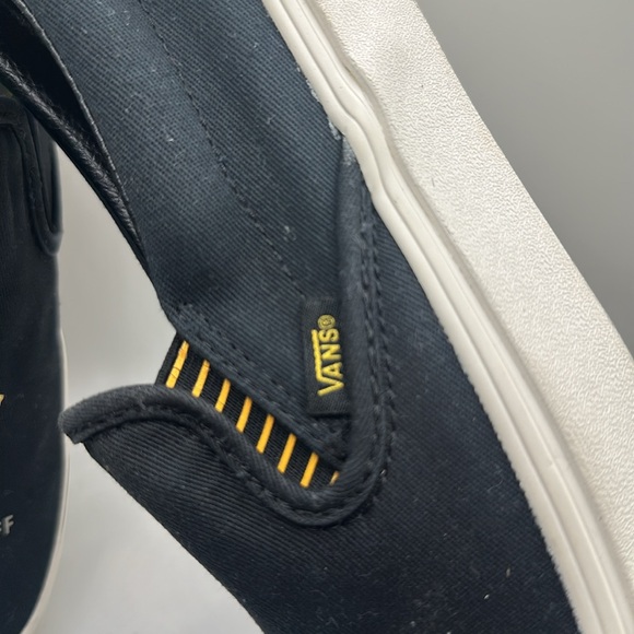 Harry Potter x Classic Slip-On 'Hufflepuff' US Man Size 11 like new - Picture 5 of 13